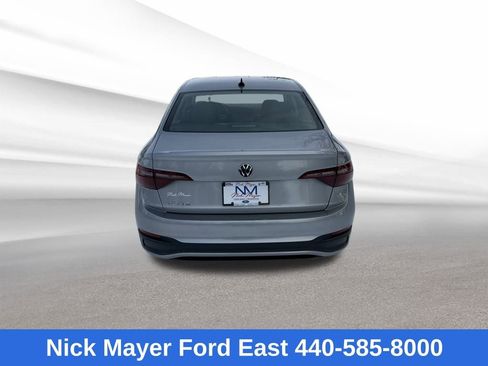 Used 2024 Volkswagen Jetta S image 6