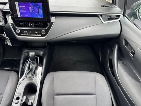 Used 2024 Toyota Corolla LE image 28