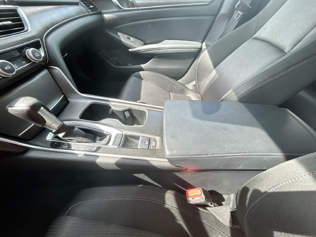 Used 2018 Honda Accord LX image 26