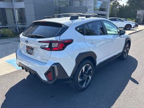 Used 2025 Subaru Crosstrek 2.5i Limited w/ Crosstrek Mirror Package AWD/4WD image 8