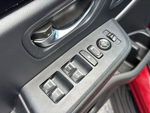 Used 2023 Honda Pilot Touring image 19