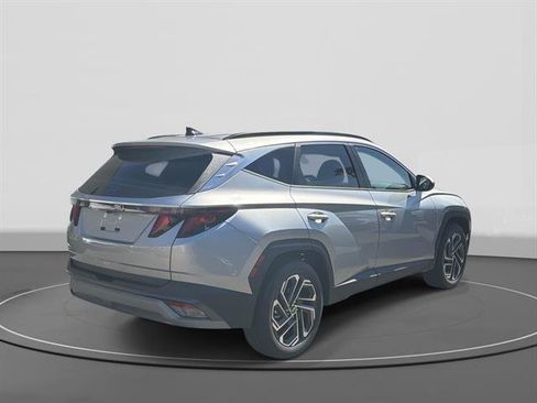 New 2026 Hyundai Tucson SEL Plus FWD image 4