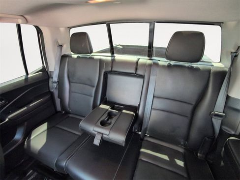 Used 2023 Honda Ridgeline RTL image 13