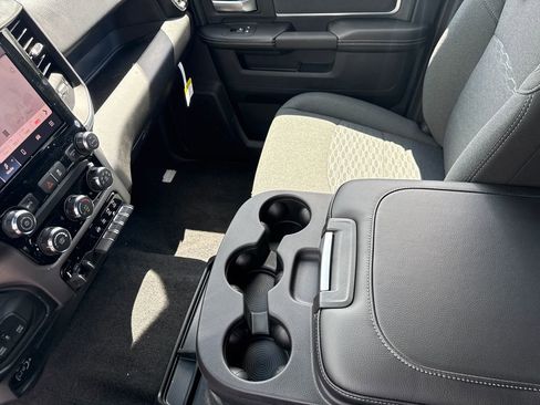 New 2026 RAM 3500 Big Horn AWD/4WD image 22