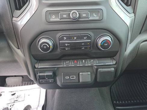 Used 2023 Chevrolet Silverado 2500 Custom w/ Custom Convenience Package AWD/4WD image 30