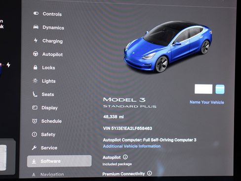 Used 2020 Tesla Model 3 Standard Range Plus image 27