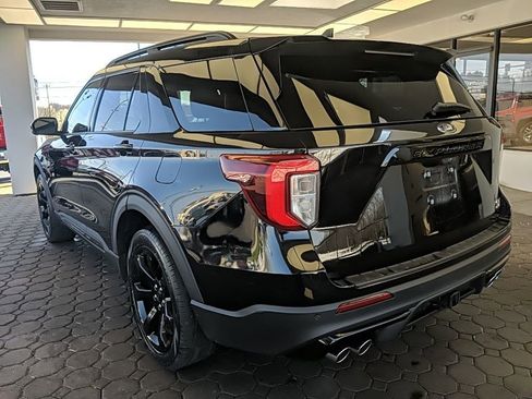 Certified 2023 Ford Explorer ST w/ Equipment Group 401A AWD/4WD image 9