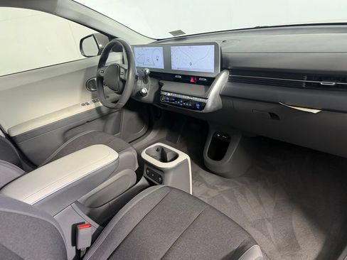 Used 2024 Hyundai Ioniq 5 SEL RWD image 21
