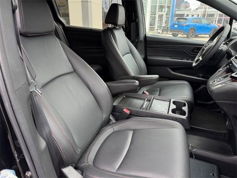 Certified 2026 Honda Odyssey Sport-L image 11