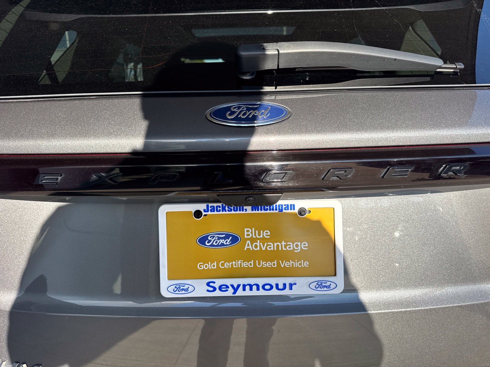 Certified 2025 Ford Explorer Platinum w/ Ultimate Package AWD/4WD image 14