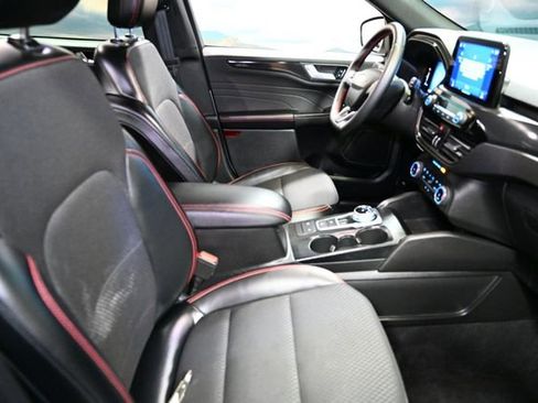 Used 2025 Ford Escape ST-Line image 46