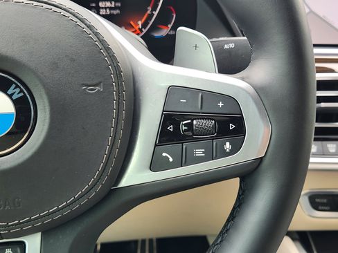 Used 2020 BMW X6 xDrive40i w/ Executive Package image 28