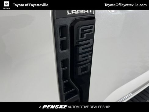 Used 2023 Ford F250 Lariat w/ Lariat Ultimate Package AWD/4WD image 24