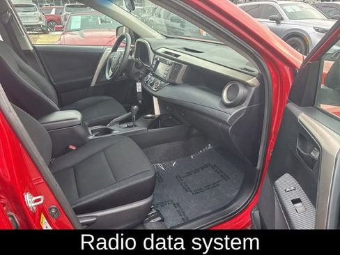Used 2015 Toyota RAV4 LE image 5