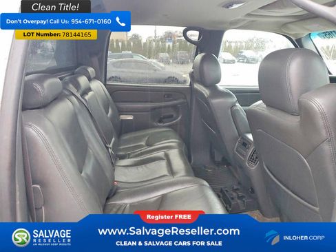 Used 2003 Chevrolet Avalanche 2500 w/ Driver Convenience Package image 13