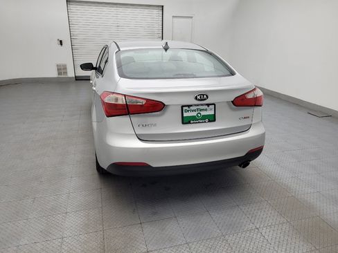 Used 2015 Kia Forte EX FWD image 6