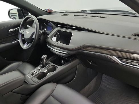 Used 2019 Cadillac XT4 Sport AWD/4WD image 26