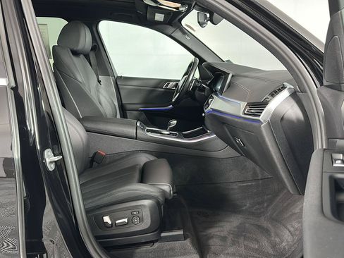 Used 2021 BMW X5 xDrive40i w/ Convenience Package AWD/4WD image 32