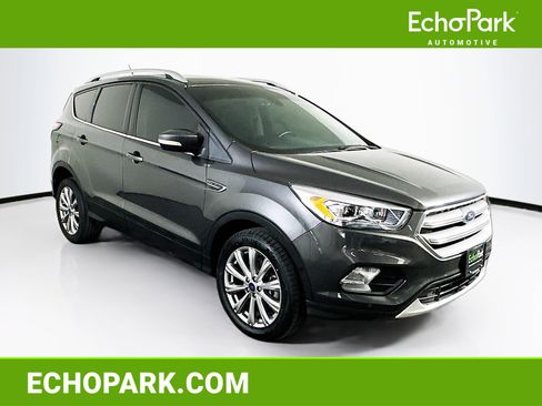 Used 2018 Ford Escape Titanium image 1