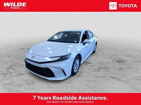 Certified 2026 Toyota Camry LE FWD image 5