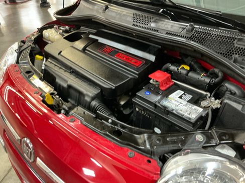 Used 2013 FIAT 500 Lounge image 22