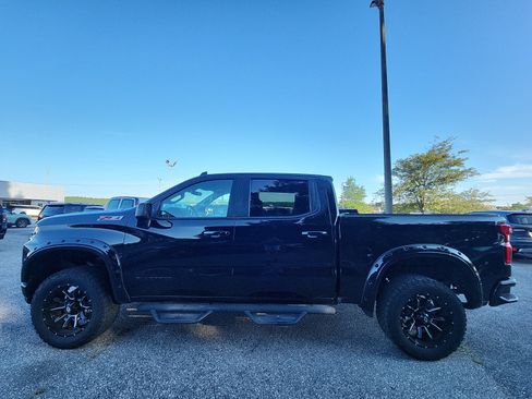 Used 2022 Chevrolet Silverado 1500 RST w/ Safety Package AWD/4WD image 2