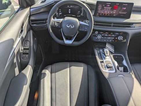 Used 2025 INFINITI QX60 Luxe w/ Black Edition image 19