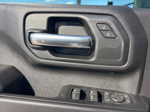 New 2026 Chevrolet Silverado 2500 Custom w/ Custom Value Package AWD/4WD image 20