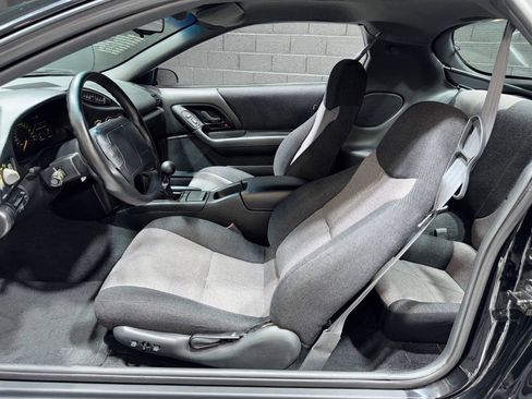 Used 1993 Chevrolet Camaro Z28 RWD image 22