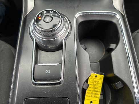 Used 2019 Ford Fusion SE image 23