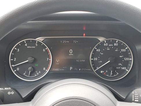 Used 2024 Nissan Rogue SV image 18