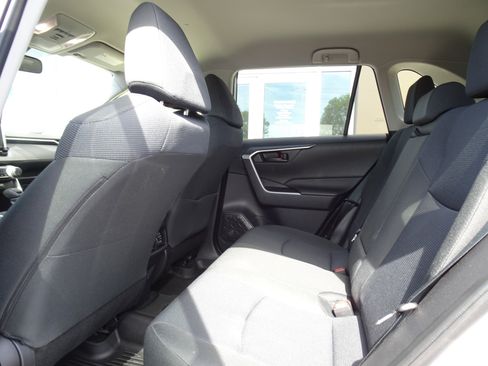 Used 2023 Toyota RAV4 LE image 14