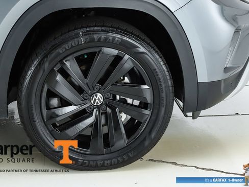 Used 2023 Volkswagen Atlas Cross Sport SE w/ Black Wheel Package FWD image 51