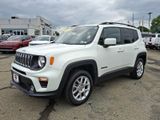Used 2021 Jeep Renegade Latitude w/ Convenience Group image 3