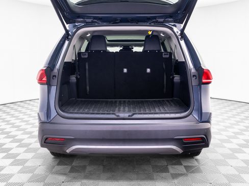 Used 2025 Toyota Grand Highlander AWD image 35