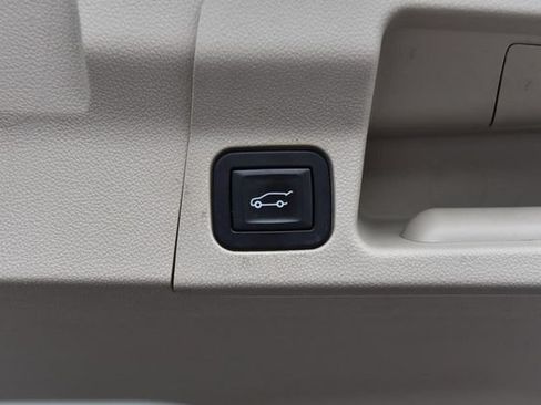 Used 2019 GMC Acadia Denali FWD image 31