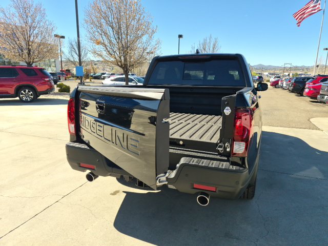 New 2026 Honda Ridgeline Black Edition image 13