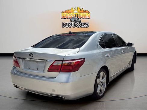 Used 2012 Lexus LS 460 L w/ Luxury Pkg RWD image 7