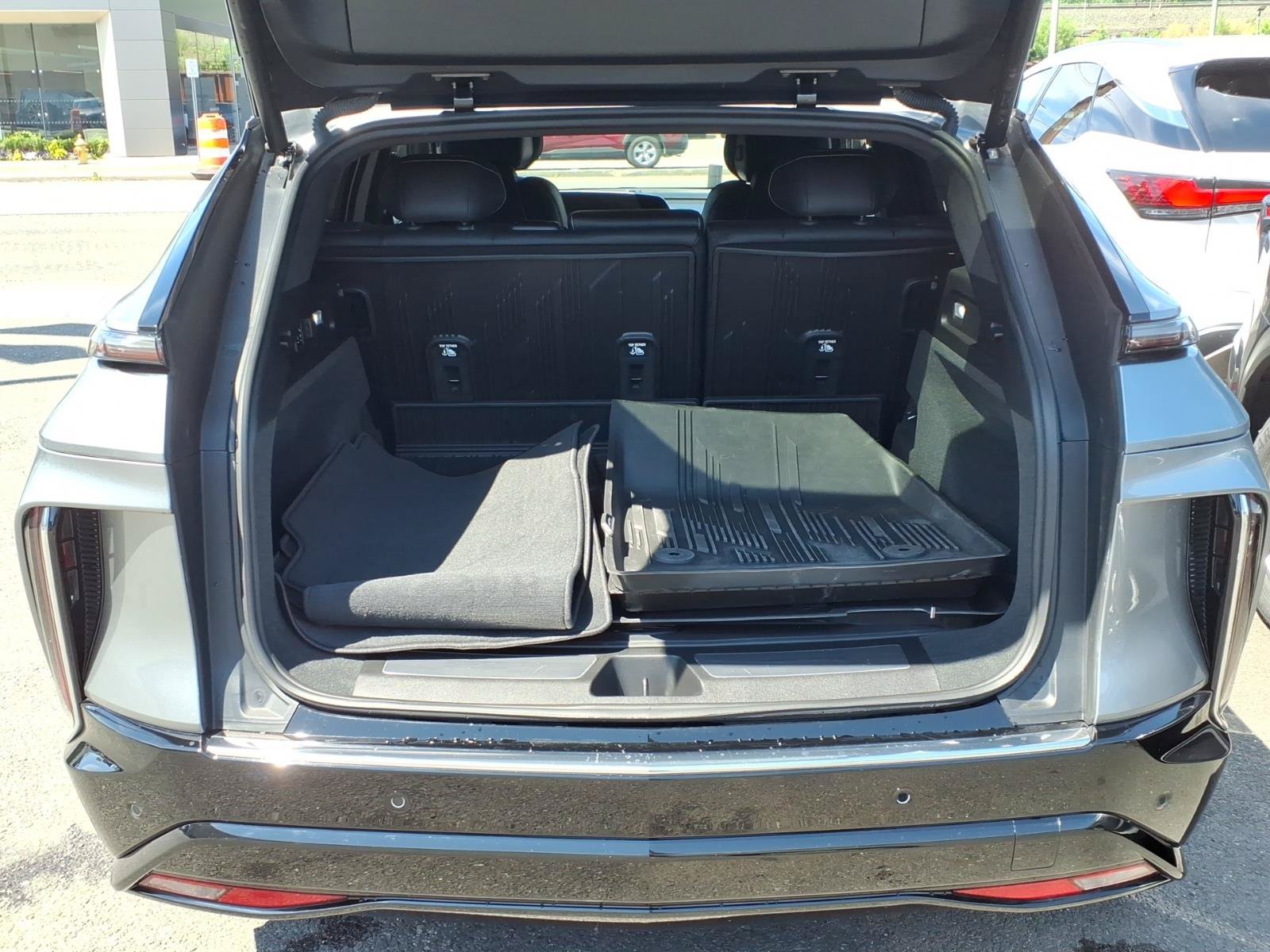 Certified 2024 Cadillac Lyriq Luxury w/ LPO, Floor Liner Package AWD/4WD image 12
