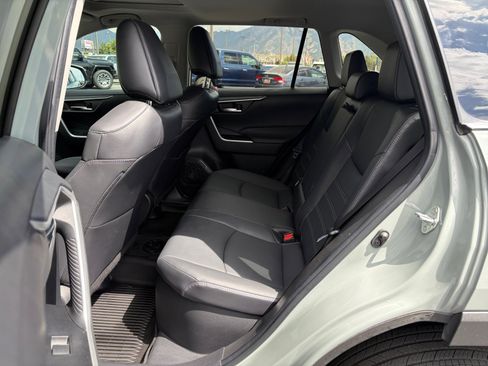 Used 2021 Toyota RAV4 XLE Premium AWD/4WD image 25