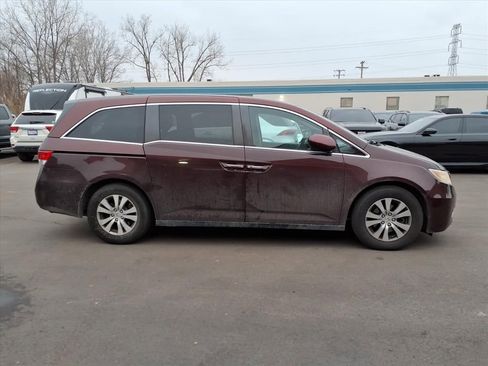 Used 2016 Honda Odyssey SE image 6