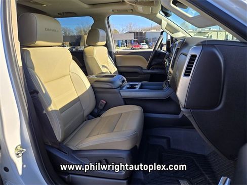 Used 2019 GMC Sierra 3500 Denali w/ Duramax Plus Package image 21