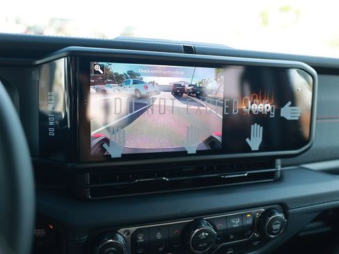 New 2026 Jeep Gladiator Rubicon AWD/4WD image 23