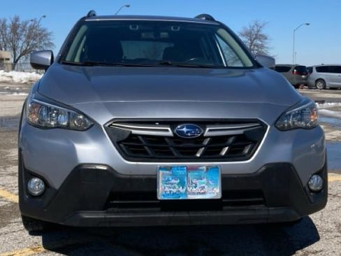 Used 2021 Subaru Crosstrek 2.0i Premium image 4