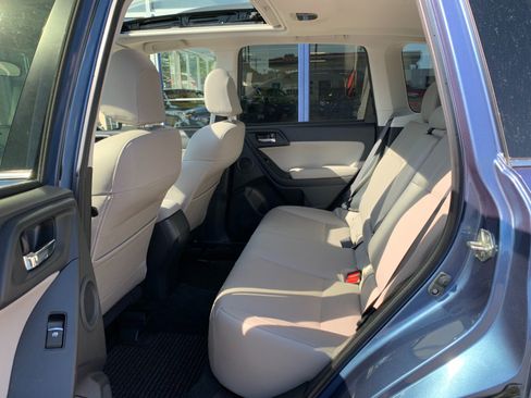Used 2017 Subaru Forester 2.5i Limited AWD/4WD image 27