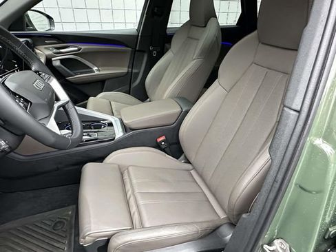 Certified 2025 Audi Q5 Premium Plus w/ Premium Plus image 20