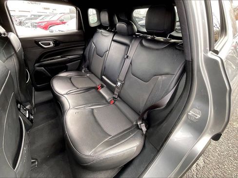 Certified 2022 Jeep Compass Altitude image 17