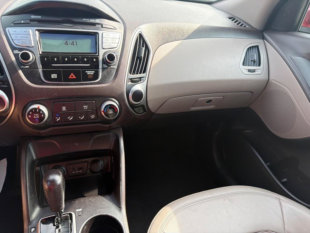 Used 2012 Hyundai Tucson GLS FWD image 16