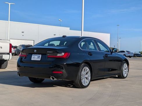 Used 2025 BMW 330i Sedan image 5