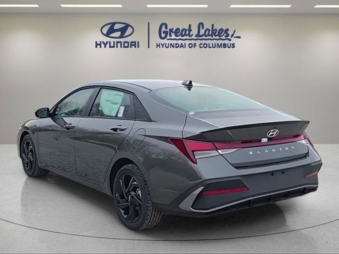 New 2026 Hyundai Elantra Sport FWD image 3
